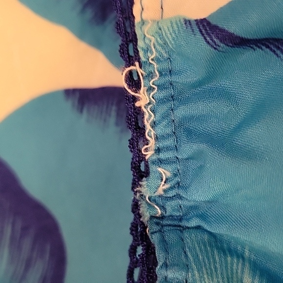 Roxy size 7  floral midi skirt - Picture 3 of 4